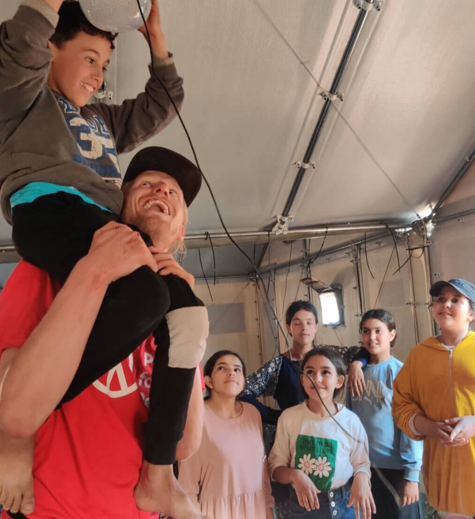 logo of People for People